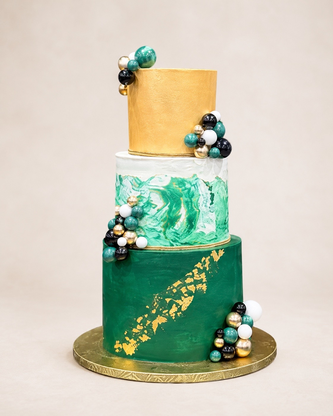 Gift-ready dessert box by Kursti Kreations